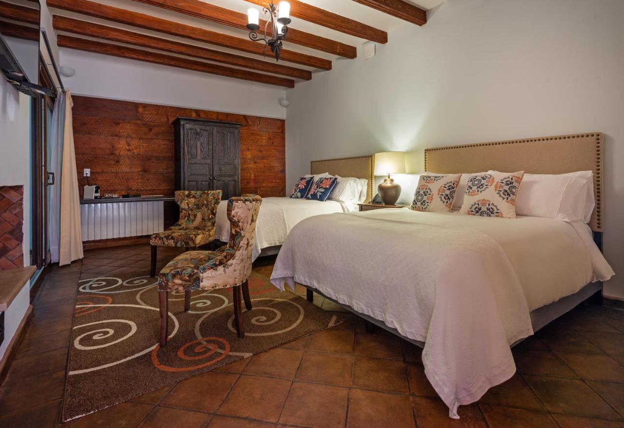 Hotel Boutique Casa Colorada Pátzcuaro Екстериор снимка