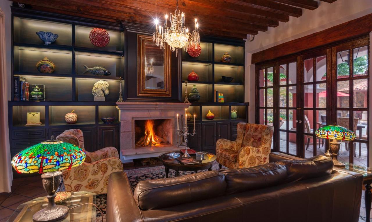 Hotel Boutique Casa Colorada Pátzcuaro Екстериор снимка