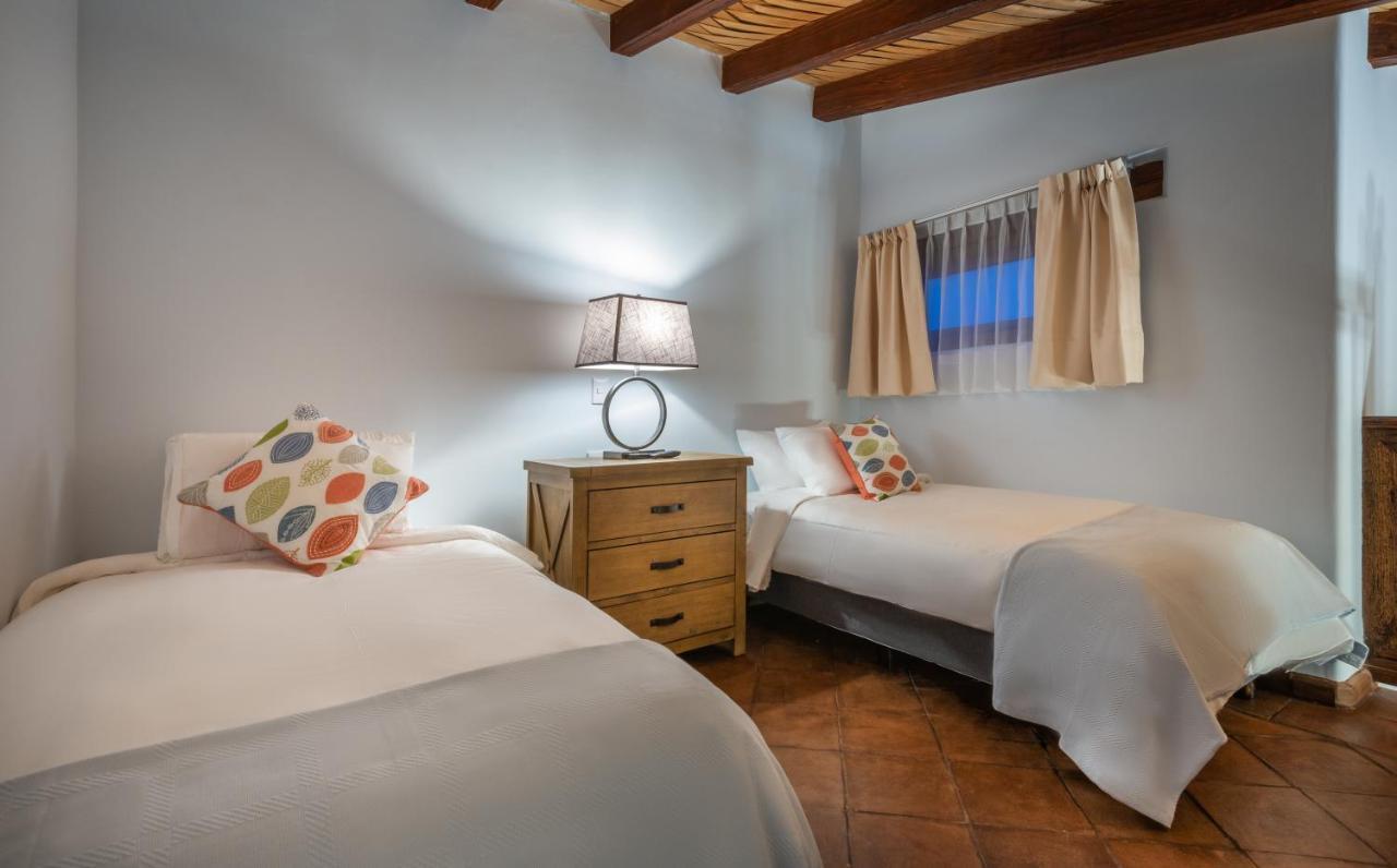 Hotel Boutique Casa Colorada Pátzcuaro Екстериор снимка